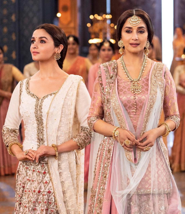 KALANK: Alia Bhatt feels LUCKY she didn't have a dance off with Madhuri Dixit in Ghar More Pardesiya