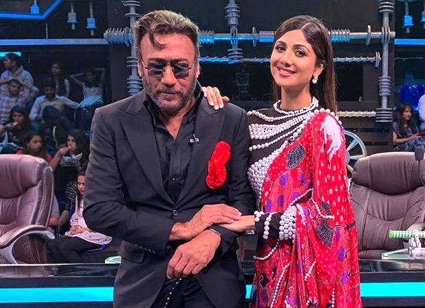 Shilpa Shetty and Jackie Shroff pose for a picture and it is sheer nostalgia for us!