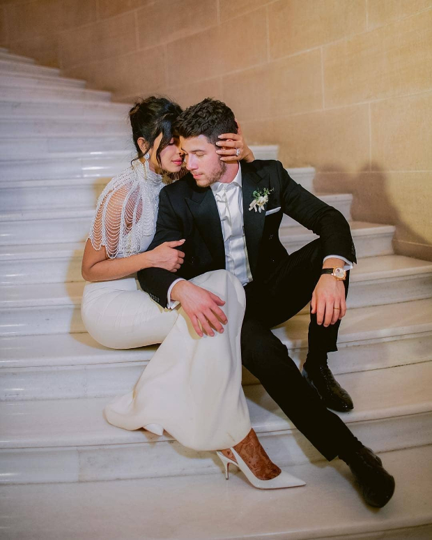 WATCH: Nick Jonas serenaded Priyanka Chopra with his hit song 'Levels' at their wedding reception 