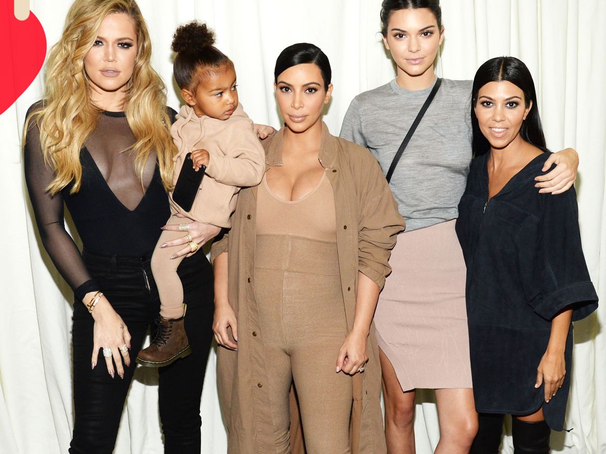 Fan Or Not, The Kardashians Have You Trapped In Their Scandalous Web ...