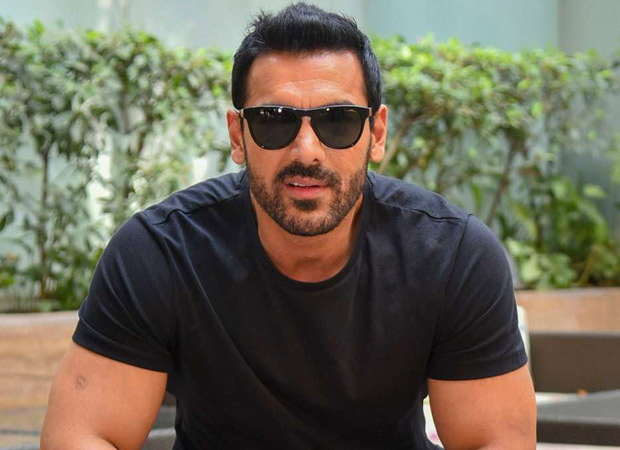 John Abraham suffers muscle tear on the sets of Pagalpanti