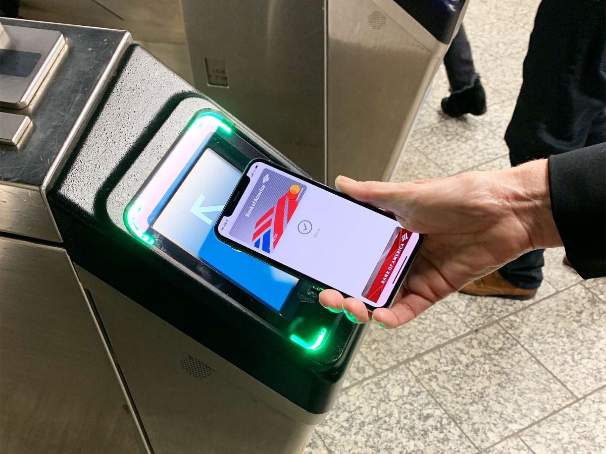 MetroCards Apple Pay NYC Subway,