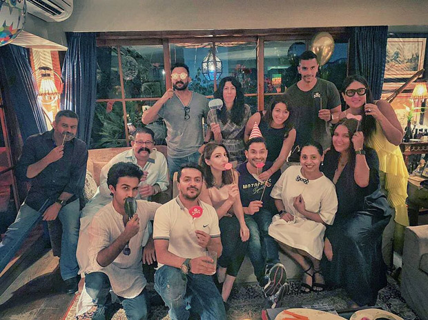 Kareena Kapoor Khan, Saif Ali Khan and others have a gala time celebrating Kunal Kemmu’s birthday [See pics and video]