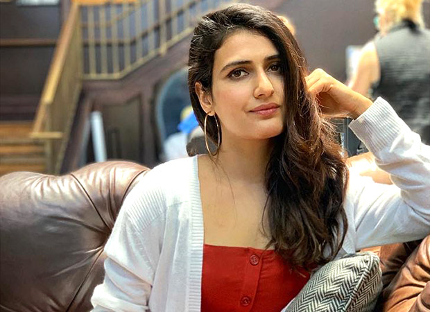 This childhood picture of Fatima Sana Shaikh studying is super relatable!