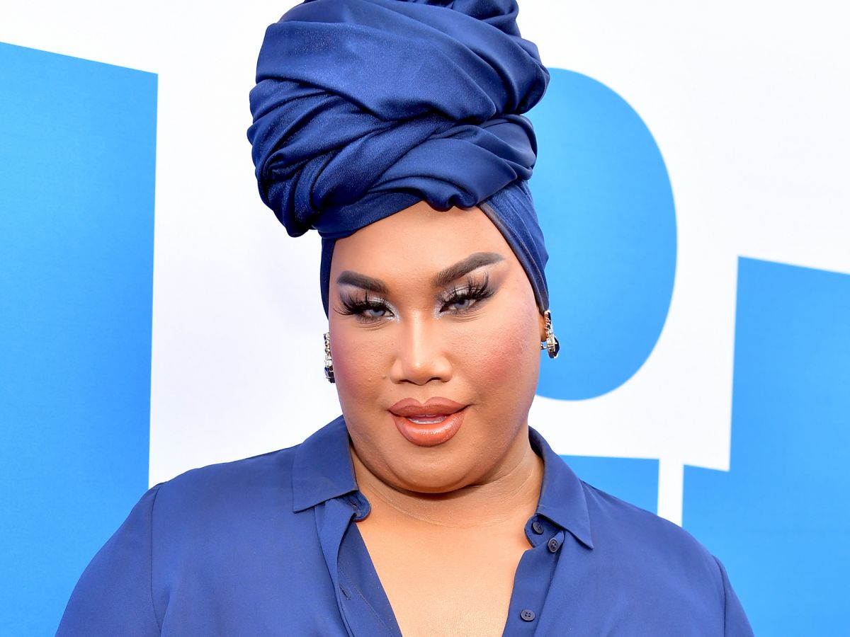 Patrick Starrr Airport Wig,