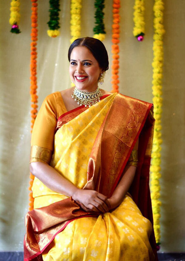 Sameera Reddy has a traditional baby shower and the photos are indeed heart-warming! 
