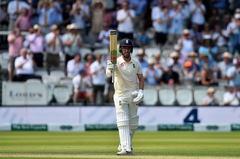 Englands-Jack-Leach.jpg
