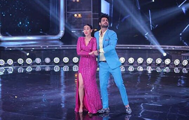 Dance India Dance 7: Karisma Kapoor recreates the peppy song 'Sona Kitna Sona Hai' on stage and we can’t get over her moves!