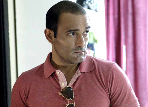 Asked Farhan to wait till we are 50 plus Akshaye Khanna on Dil Chahta Hai sequel