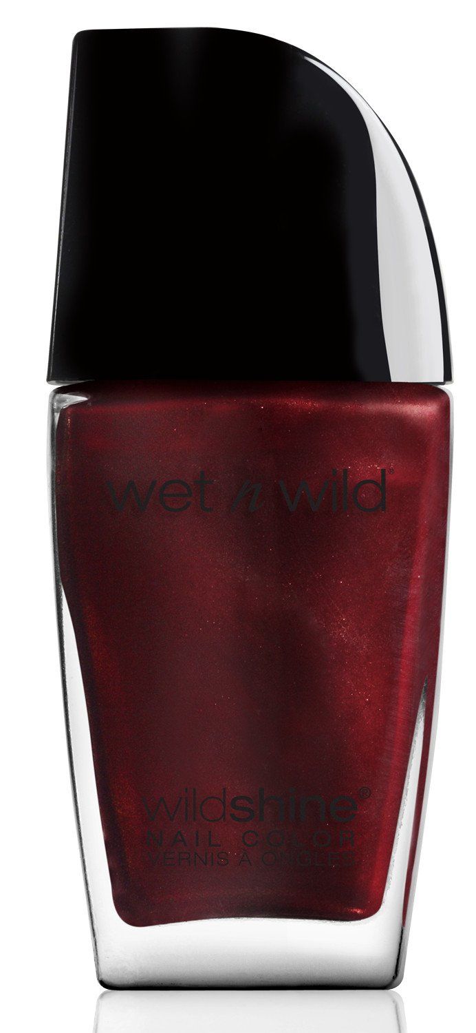 Kaley Cuoco Nail Polish Trend,