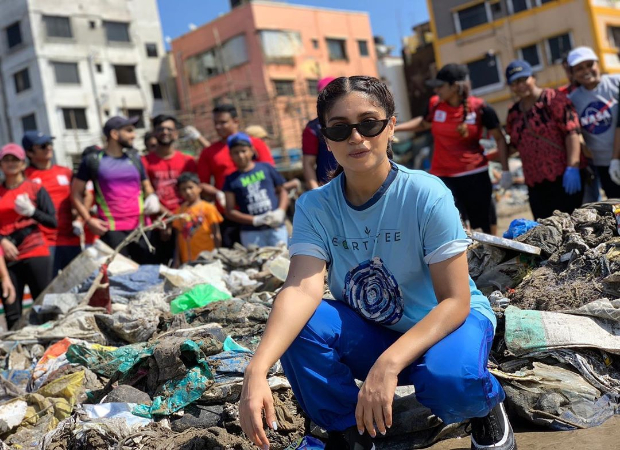 Bhumi Pednekar joins hands with Afroz Shah for Versova Beach Cleanup