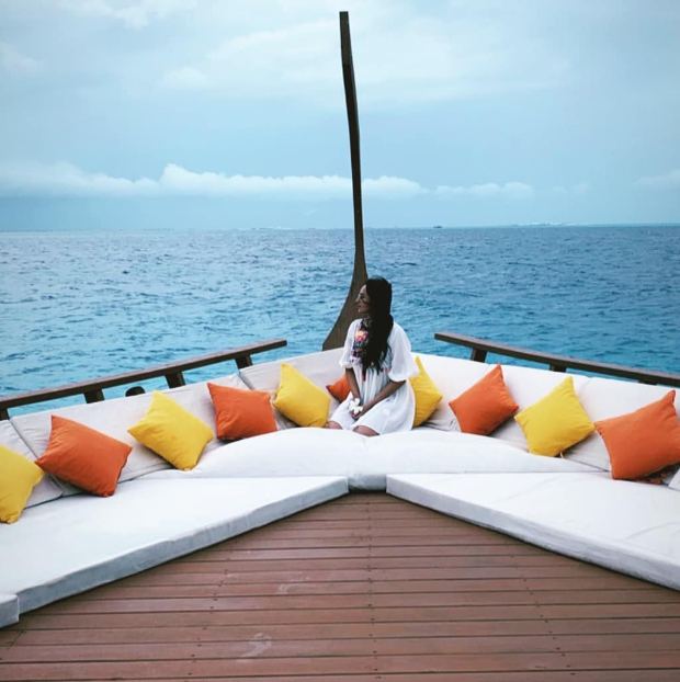 PHOTOS & VIDEOS: Sonakshi Sinha learns to drive a speed boat in Maldives 