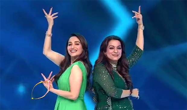 VIDEO Elegant divas Madhuri Dixit and Juhi Chawla groove on each other's iconic songs 