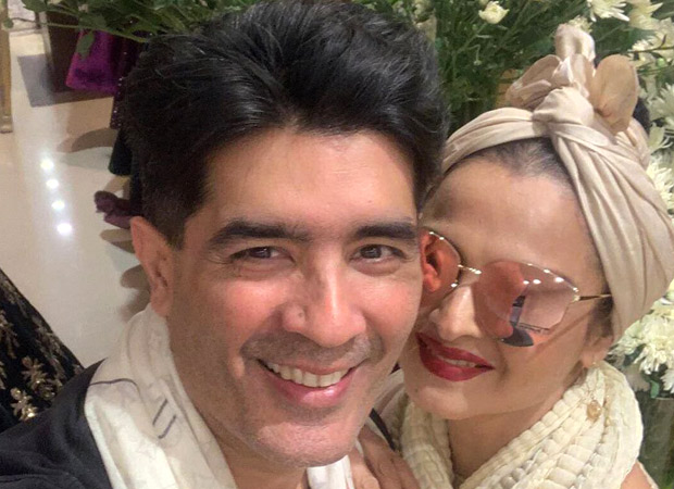 rekha drops major fashion goals as she poses with manish malhotra