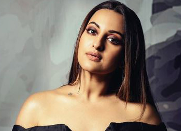 “Don’t know where all this time flew,” says Sonakshi Sinha as she completes 9 years in the industry