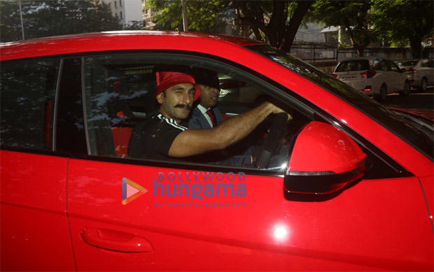 HOT WHEELS! Ranveer Singh gets a new LAMBORGHINI worth around Rs. 3 crore!