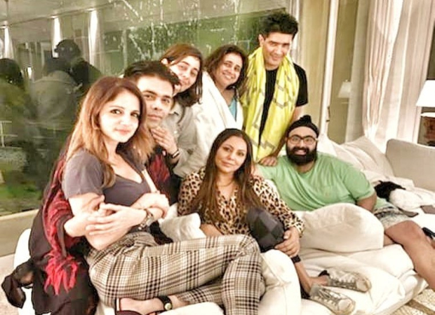 PICTURES Gauri Khan is all smiles with Karan Johar, Sussanne Khan, Manish Malhotra as they party at Shah Rukh Khan's Alibaug home
