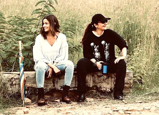 Sadak 2 Alia Bhatt poses with elder sister Pooja Bhatt on the film set