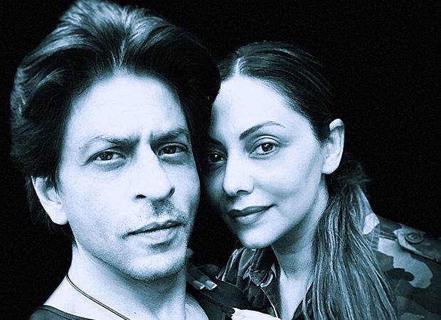 shah rukh khan celebrates 28 years of marriage with gauri khan, shares a lovey-dovey selfie