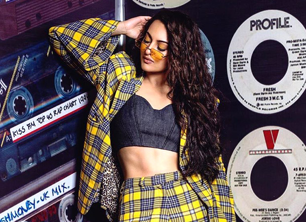 Sonakshi Sinha's latest look is all about chic style