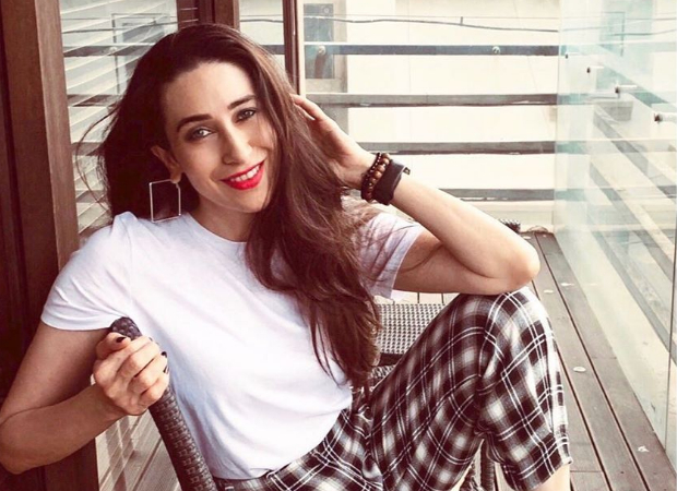 karisma kapoor left in awe after she visits taj mahal for the first time