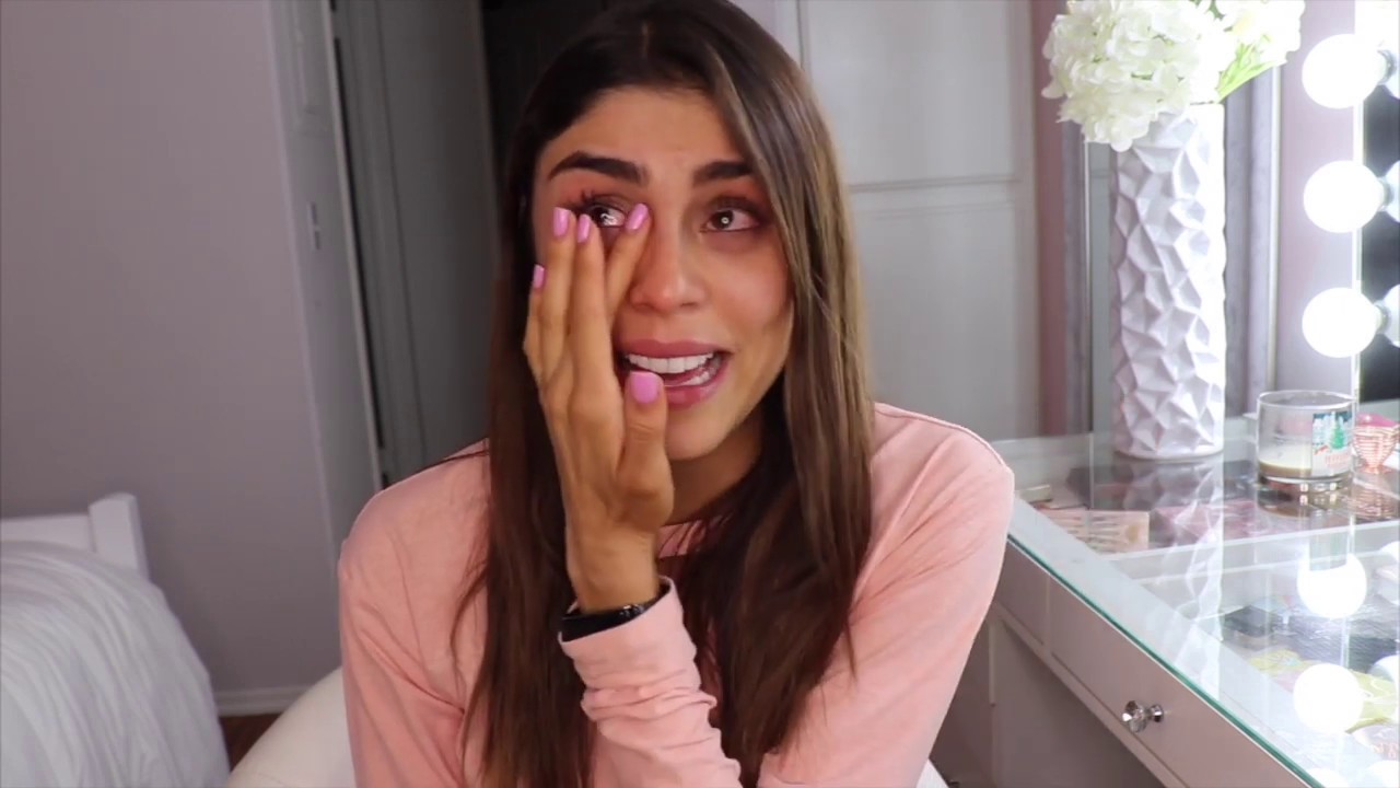 This Colombian Influencer Aims To Prove That “Beauty Is Universal”