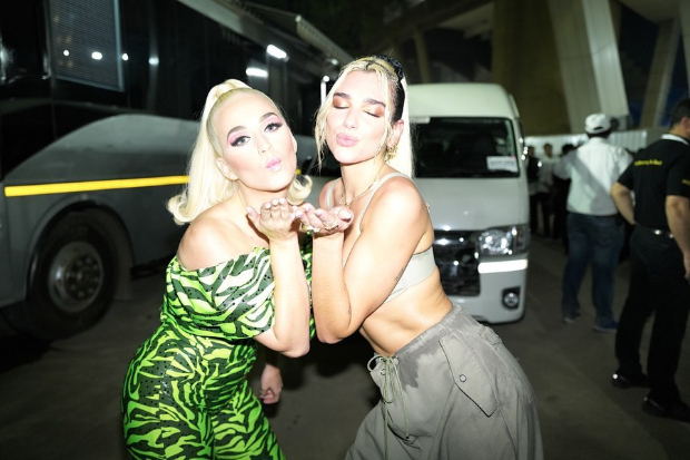 Katy Perry and Dua Lipa enthrall the Mumbai audience with their breathtaking performances