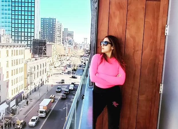 Sara Ali Khan poses like a queen as she relishes the sweater-weather in New York