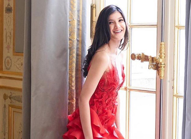 Watch: Shanaya Kapoor walks the prestigious Bal Des Débutantes in Paris