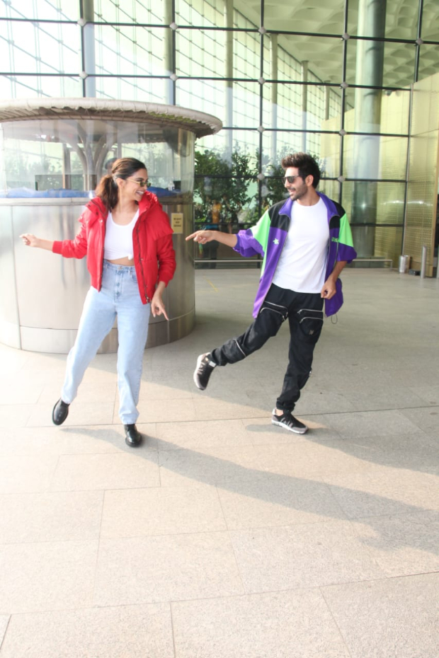 pictures: kartik aaryan and deepika padukone have a dance off on ‘dheeme dheeme’ at the airport!