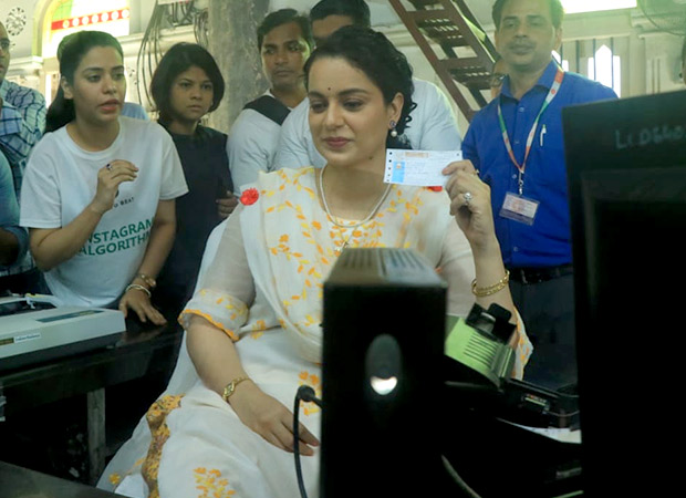 Here’s why Kangana Ranaut was issuing tickets at Mumbai railway station