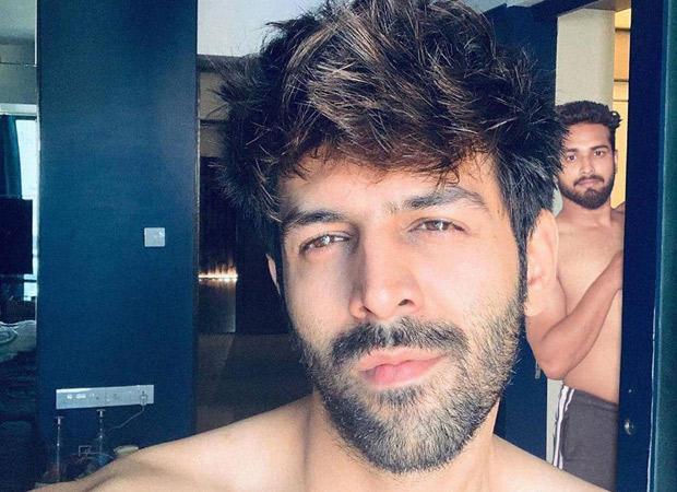 Kartik Aaryan’s Dostana with Unseen Friend is straight-up HILARIOUS!