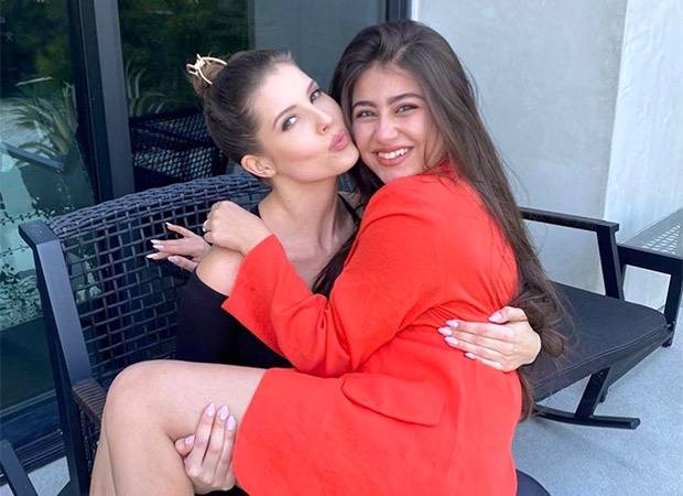 Aditi Bhatia of Yeh Hai Mohabbatein meets Amanda Cerny on her trip to California and the pictures are adorable!