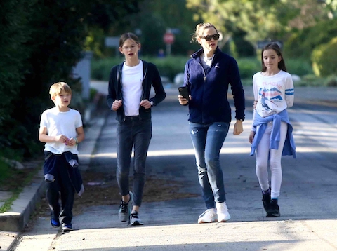 jennifer garner: it’s all about the kids