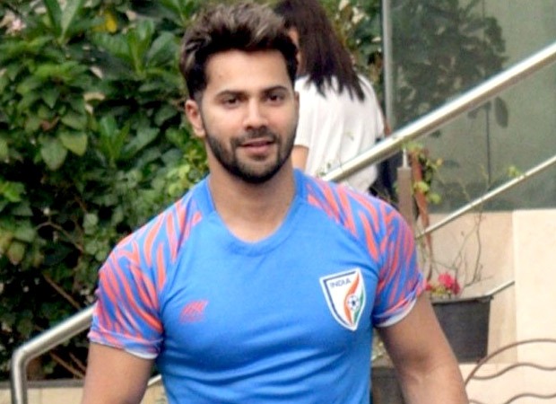 Watch: Varun Dhawan complains about a paparazzi to the police