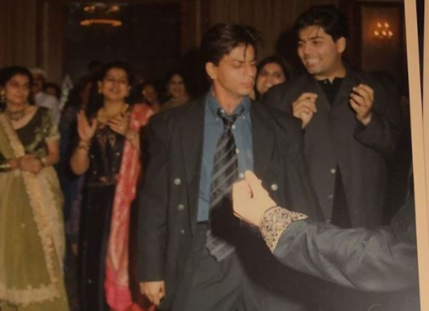 Throwback: Shah Rukh Khan shakes a leg on Chaiyya Chaiyya while background dancer Karan Johar tries to catch up 