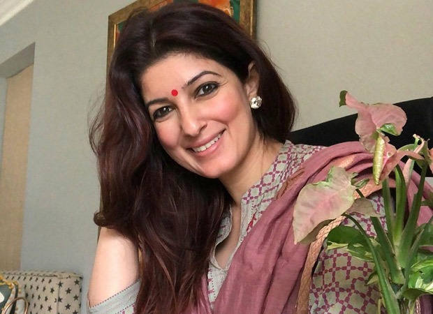 Twinkle Khanna has 'given up' as daughter Nitara continues her antics, watch video