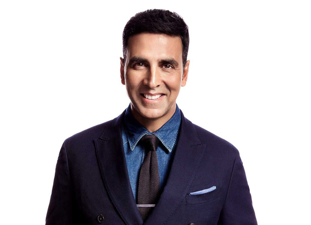 Akshay Kumar donates 500 wristbands to Nashik Police to detect coronavirus after helping Mumbai Police with 1000 bands 