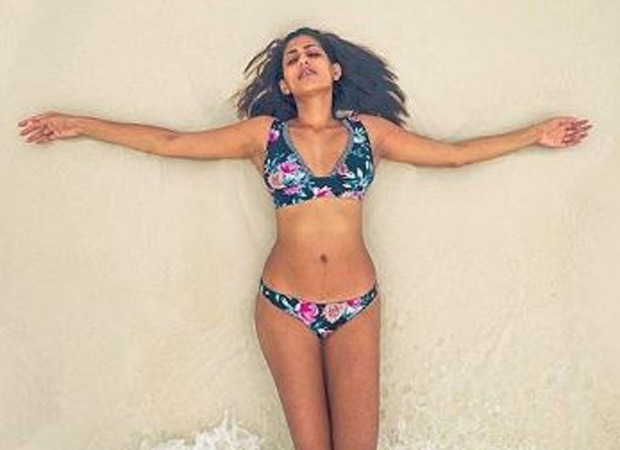 Kubbra Sait shares a bikini pic as she misses the photography session in Maldives 
