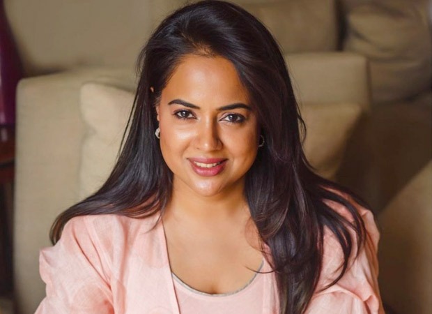 sameera reddy says she loves flaunting her flabs wasn’t confident enough when she was skinny