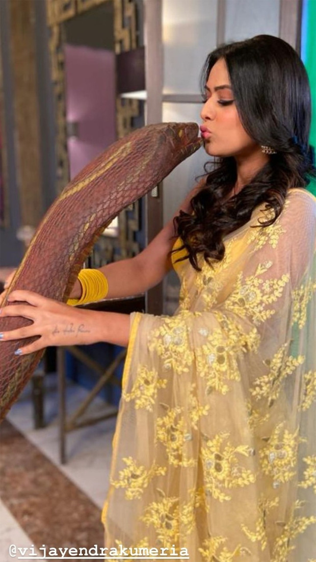 Naagin 4 Nia Sharma poses on the set with ‘Naagin’, Vijayendra Kumeria turns photographer