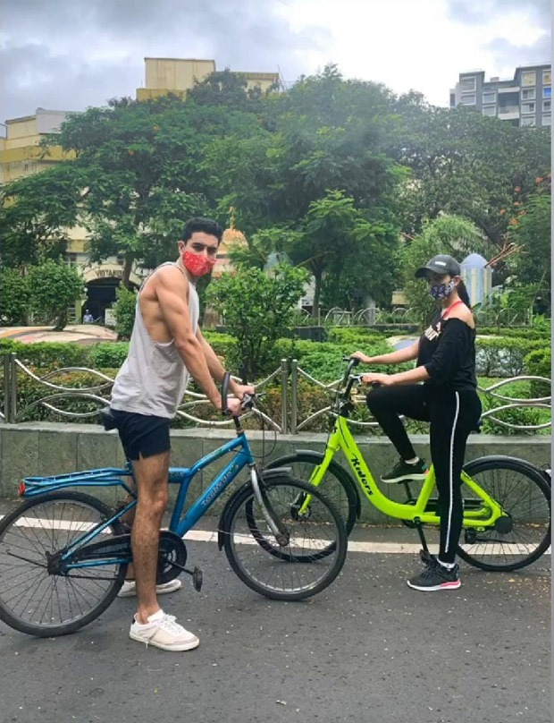 Sara Ali Khan and Ibrahim Ali Khan step out for bike ride with their masks on 