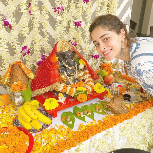 Ananya Panday welcomes Bappa on the auspicious occasion of Ganesh Chaturthi