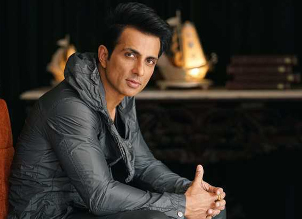 Sonu Sood sends 300 migrants home for Ganesh Chaturthi