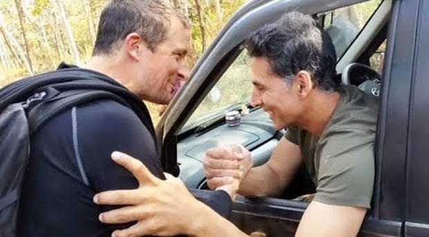Akshay Kumar suffered minor injuries while shooting with Bear Grylls for Man vs Wild in Bandipur