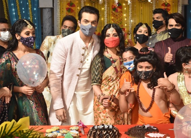 Mohsin Khan celebrates his birthday on the sets of Yeh Rishta Kya Kehlata Hai