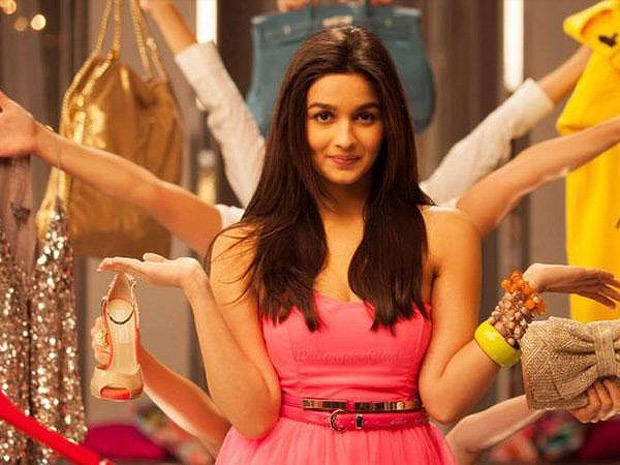From the 70s to 2010s, here’s looking at the evolution of college looks in Bollywood 