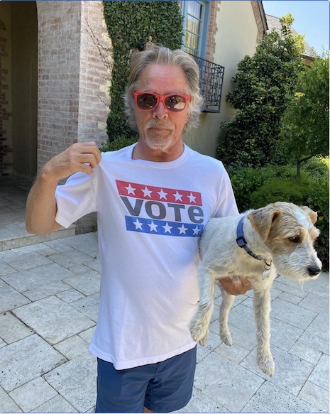 don johnson wants you to read his t-shirt