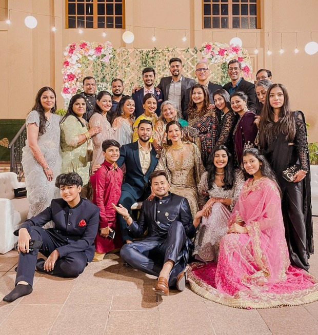 gauahar khan and zaid darbar look oh-so-in-love for their walima function