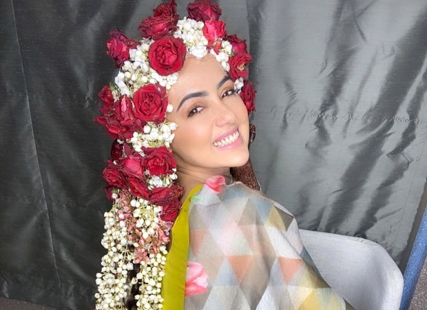 Sana Khan looks ethereal donning a floral braid post her nikah with Mufti Anas